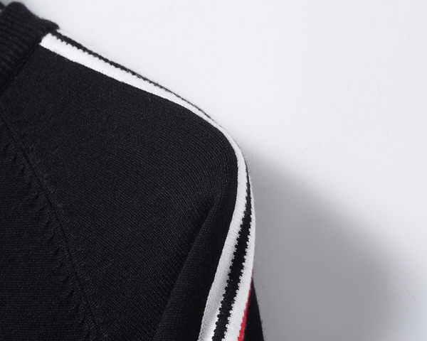 ブランドセーター素材ディテール